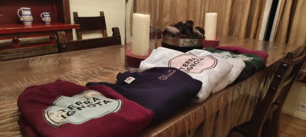 Sudadera hecha a mano - Imagen 2
